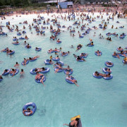 Waterworld-amusement-park-in-Houston-July-19862dd2a0b88617a022