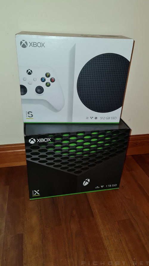 Microsoft Xbox Series X/S : Boxes ?