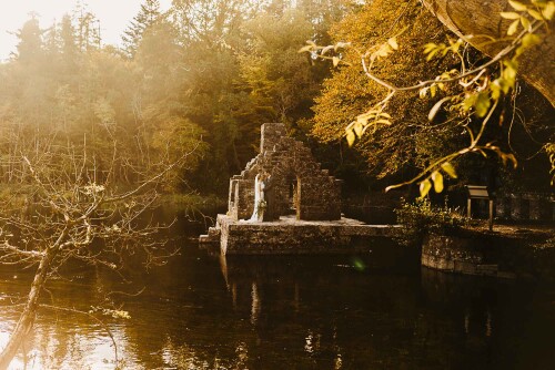 A rustic charm would make you feel majestic. If you love a royal wedding, this is the best choice for you. It will give you satisfaction. It is a budget-friendly Irish castle elopement to make your big day memorable.

Website : https://www.twinflameselopements.com/irish-castle-elopement/