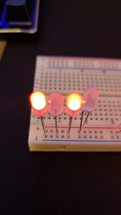 Small 5mm Self timing (flashing) LEDs