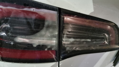 Model 3 rear light condensation