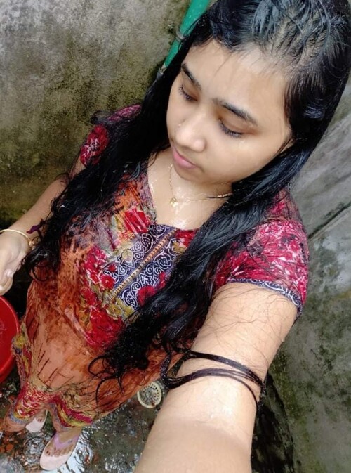 Bangladeshi Sexy Married Wife Nude Photos