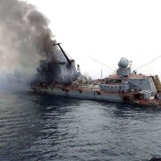 1516718-moskva-warship-burning-twitter_remasteredfd8c10974390b46f