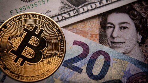 Bitcoin value drops by 50% since November 2021 peak ? ? 

The value of Bitcoin has dropped below $31,000 (£25,140) - less than half of what it was at its peak last November, according to the Coinbase cryptocurrency exchange.

The fall of the world's largest cryptocurrency by market value comes as stock markets around the world have also tumbled in recent days.

On Monday, key European, Asian and US indexes slid lower again.

Investors are fleeing riskier assets for safe havens like the dollar.

On Monday, Japan's Nikkei index dropped 2.5%, while London's FTSE 100 closed down more than 2%. In the US, the Dow fell nearly 2%, the S&P 500 dropped 3.2% and Nasdaq lost 4.3%, deepening the falls in recent weeks.

Uber was among the companies driving the declines.

Shares in the company dropped more than 11% on Monday after media outlets reported that chief executive Dara Khosrowshahi had warned staff that investors were becoming more cautious about investments. He said Uber would respond by cutting costs and slowing its hiring.

"It's clear that the market is experiencing a seismic shift and we need to react accordingly," he wrote in the letter.

"The average employee at Uber is barely over 30, which means you've spent your career in a long and unprecedented bull run. This next period will be different, and it will require a different approach."

In times of market uncertainty traditional investors will often sell what they see as riskier assets - like digital currency - and move their money into safer investments.

Moves in cryptocurrency markets have increasingly followed wider trends, as professional investors, such as hedge funds and money managers, become more active in trading what was once the domain of individual investors and enthusiasts.

Bitcoin, which accounts for about a third of the cryptocurrency market with a total value of close to $570bn, has seen its price plunge more than 10% in the last day and more than 20% in the last week.

Ethereum, the second biggest cryptocurrency in the world, has also fallen in value, down by more than 20% in the last week.