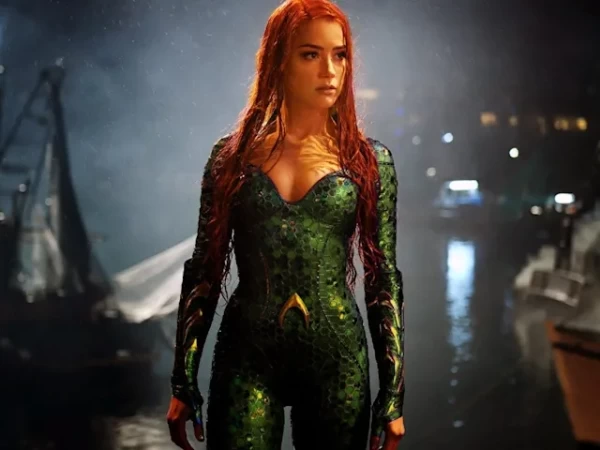 Amber Heard was almost recast in 'Aquaman 2' because she didn't have 'natural chemistry' with Jason Momoa, Warner Bros. executive testifies


Amber Heard was almost recast in "Aquaman and the Lost Kingdom" because she didn't have "natural chemistry" with Jason Momoa in the first movie, a Warner Bros. executive testified as part of the ongoing defamation case between Heard and Johnny Depp.

A prerecorded deposition from Walter Hamada, president of DC-based film production for Warner Bros, was played in court on Tuesday by Depp's team to undercut Heard's counterclaim that her career was harmed by Depp's attorney.

Hamada testified that there was a delay for several weeks to cast Heard in the "Aquaman" sequel because of "conversations about recasting" by the director James Wan and producer Peter Safran.

"It was the concerns brought up at the wrap of the first movie, which was the issue of chemistry," Hamada said. "I think editorially they were able to make that relationship work in the first movie. But there was a concern that it took a lot of effort to get there and that would we be better off finding someone with more natural chemistry with Jason Momoa and move forward that way."

He added: "I think at the end of the day, I think if you watched the movie they looked like they had great chemistry but I just know that through the course of the post-production that it took a lot of effort to get there."

Depp is suing Heard over a Washington Post op-ed she wrote in 2018, describing herself as a victim of domestic abuse. Depp has accused Heard of ruining his career and reputation in the defamation case. Heard is countersuing Depp, claiming that Depp physically abused her on multiple occasions during their marriage and that her career was damaged after the actor's attorney Adam Waldman called Heard's allegations a "hoax."