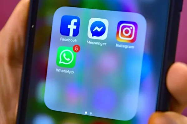 Facebook secretly drained users’ phone batteries, ex-worker alleges . . .


Facebook can secretly drain users’ smartphone batteries, a former worker has alleged.

The tech giant used a method known as “negative testing” that allows software companies to quietly deplete a device’s power to test new features and snuff out bugs, ex-staffer George Hayward originally claimed in a lawsuit, the New York Post has reported.

The data scientist, who worked on Facebook’s Messenger app, claimed in the litigation that killing someone’s phone battery puts people at risk. He said this was especially the case “in circumstances where they need to communicate with others, including but not limited to police or other rescue workers”.

Hayward, 33, said he was fired by Facebook in November after he refused to carry out negative testing due to his concerns about user safety. He has removed his litigation against Facebook parent Meta, which was filed in a Manhattan Federal Court, but stands by the allegations, according to the New York Post report.

While Hayward said he does not know how many people were affected by the process, he claimed that the company engaged in the practice because he saw an internal document. This was titled “How to run thoughtful negative tests” and included examples of the experiment being conducted.

He said that his protests against the feature fell on deaf ears. “I said to the manager, ‘This can harm somebody,’ and she said by harming a few we can help the greater masses,” he told the New York Post.

Meta had 2.96 billion users across its apps, including Facebook, Instagram, and Messenger, at the last count.

All apps essentially place a load on a phone’s battery when you’re using them, with some continuing to run in the background when they’re idle. However, the biggest culprits have been shown to be those that use other features on your devices, such as your camera or location. This includes social apps such as Facebook, TikTok, Snapchat and LinkedIn, among others.

You can check which apps are gorging on your battery by heading to the settings and selecting “battery” or “battery usage” on iPhone and Android.

Some companies have even created pared-back, lightweight versions of their apps that don’t place as high a strain on phones. These are specifically aimed at less powerful devices with smaller batteries. Notably, Facebook axed its Messenger Lite app in 2020 citing low user adoption.