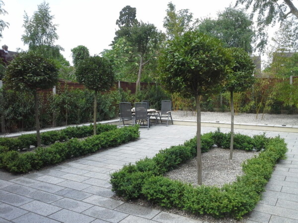 Your garden is an extension to your home, a place where you can relax with your friends and family. We design your Garden and Patios around you. Our in house design team will come up with the perfect design for your garden to suit your home and lifestyle. We do Patio installation across Essex, Herts and London.

http://www.turnaboutdrives.co.uk/patios-essex-herts-london/