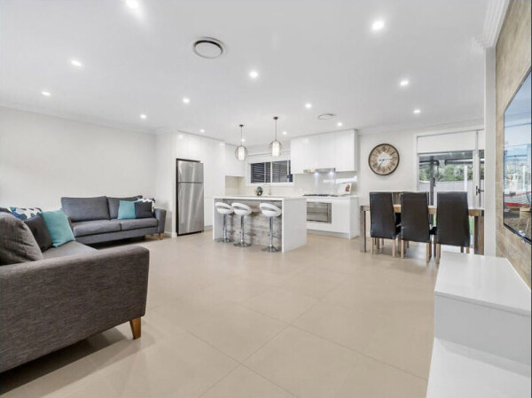 At Brickwood Homes we specialise in both extensions & renovations. We focus on creating personalised homes for our clients across Sydney.

https://brickwoodhomes.com.au/renovations-and-extensions/