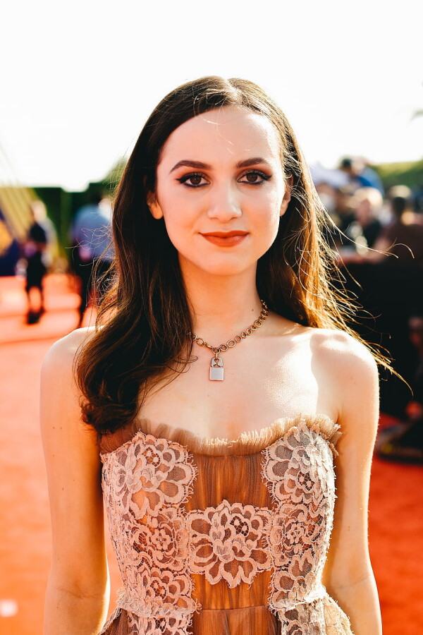 desktop wallpaper maude apatow