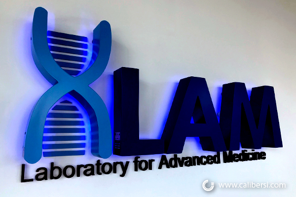 Illuminted-Lobby-Sign_Reception-Sign_LAM_Laboratory-for-Advanced-Medicine_Irvine-CA_Caliber-Signs-and-Imaging2b191c157b6ba5f9.jpg