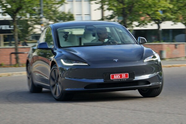 TESLA MODEL 3 2024 [ PROJECT HIGHLAND ] OVER 400-MILES RANGE.

Consider this the summer the Tesla Model 3 turned pretty. The 2024 Model 3 has made its debut in Europe, and it's sporting a sleeker front end, a quieter cabin with fancier materials, and desirable new features. Gone is the fish-like front end. In its place are a pair of squintier headlamps and a smoothed-out front bumper that's free of foglamps.


The rear end receives updated taillamps with bright LED elements, and the Model 3's wheel designs are all-new as well. While the changes aren't drastic—this is a mid-cycle refresh, not an entirely new design—the improvement in the styling is noticeable.

--On the Inside--
Interior changes are more thorough and include a redesigned dashboard with integrated ambient lighting, a full-length vent tucked into the center, and a revised steering wheel that has dropped the blinker and transmission stalks. A minimalist mindset was again taken in the redesign of the cabin, but the interior material quality is said to be better than before. Tesla has also added more sound-deadening materials throughout the cabin and has introduced more acoustic glass, both of which should keep out more road noise.

Two smartphone charging pads have been squeezed into the center console design, and the 14-speaker stereo that came on last year's model has been swapped one with 17 speakers. The faux-leather upholstery has been upgraded throughout the cabin too, and now features perforations in the material; heated and ventilated front seats are now offered as standard.

----Where's the Performance Model?
Both a single-motor rear-wheel-drive model and a dual-motor all-wheel-drive variant are listed on Tesla's European consumer website while the Performance model that's currently offered stateside is suspiciously missing. Despite the changes to the Model 3's styling and interior features, the Model 3's driving range is expected to be the same as last year's model. That would mean 272 miles for the single-motor rear-wheel-drive version and 333 miles for the dual-motor all-wheel-drive version.

Since Tesla has not announced the vehicle for the U.S. market yet, we may have to wait to find out exactly when production will start and how much the refreshed Model 3 will cost. Tesla is known for being unpredictable with changes to its lineup, but we're guessing we'll see a U.S.-spec version debut before the end of 2023, with deliveries starting sometime in early 2024. What's more, this could signal a coming redesign for the Model 3's SUV sibling, the Model Y.