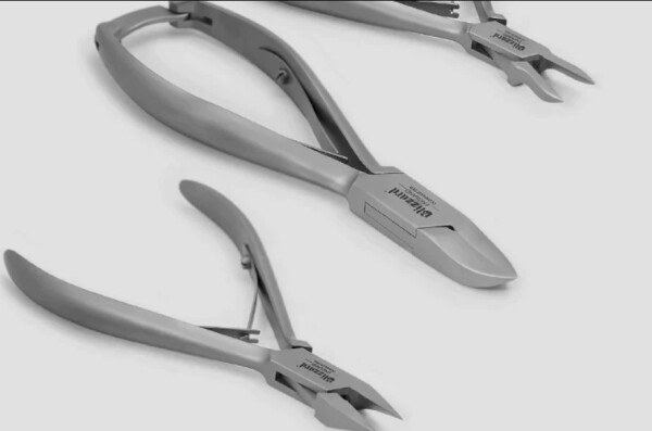 Find affordable Podiatrist tools in the UK from Blizzard®. Crafted from German surgical stainless steel, Blizzard® podiatry tools are entirely autoclavable, reusable, and biocompatible. Their extensive range of chiropody tools adheres to the strictest quality standards, being ISO 13485, CE, and UKCA certified. Visit their website for more information.

https://blizzardhealth.com/collections/podiatry-instrument-packs